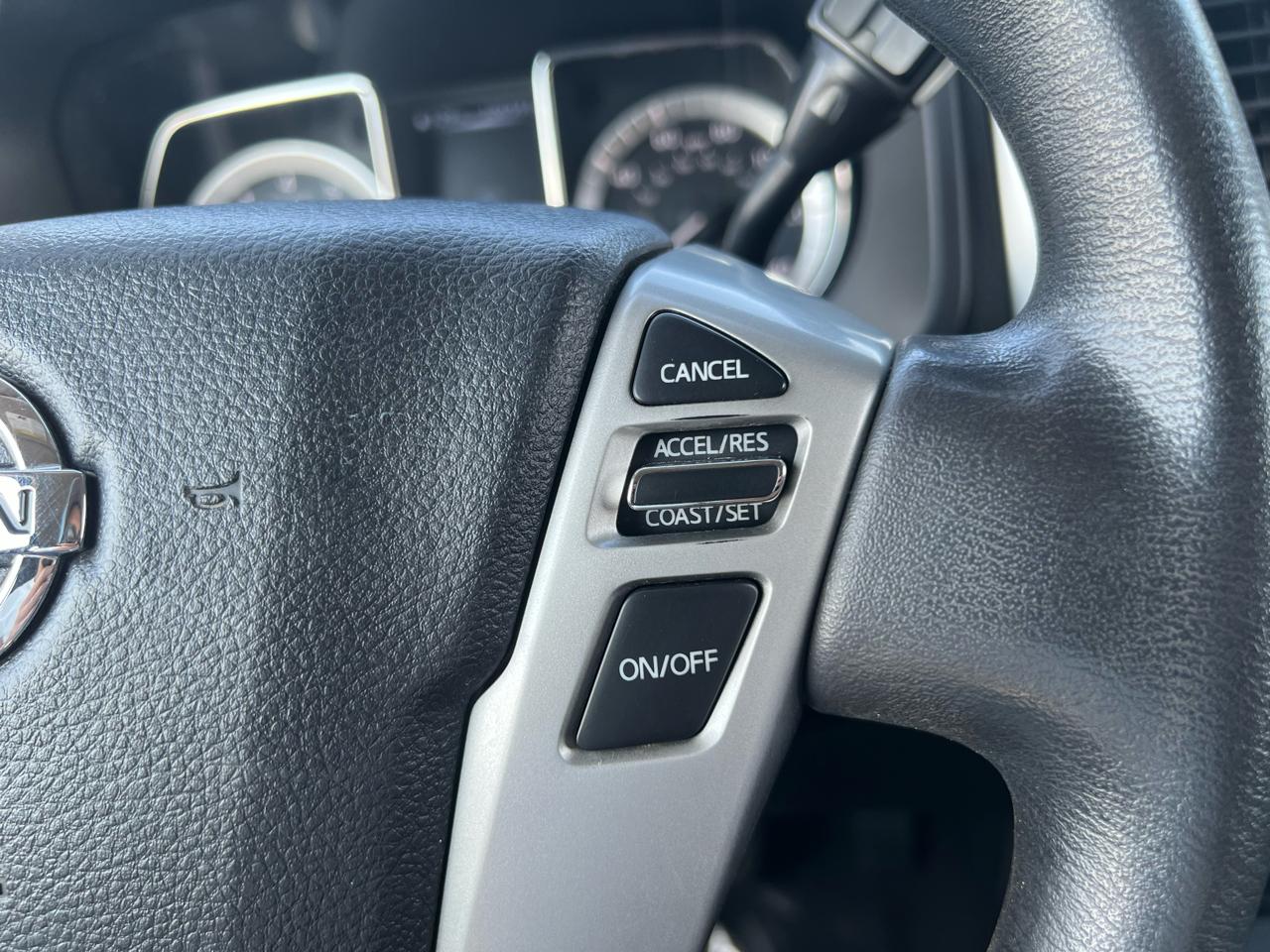 Nissan Titan SV King Cab 4WD 2017