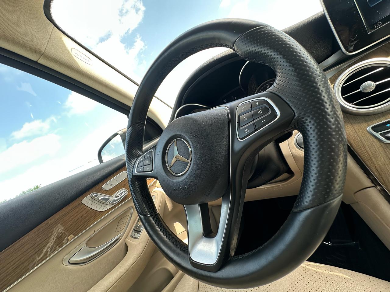Mercedes-Benz GLC-Class GLC300 4MATIC 2018
