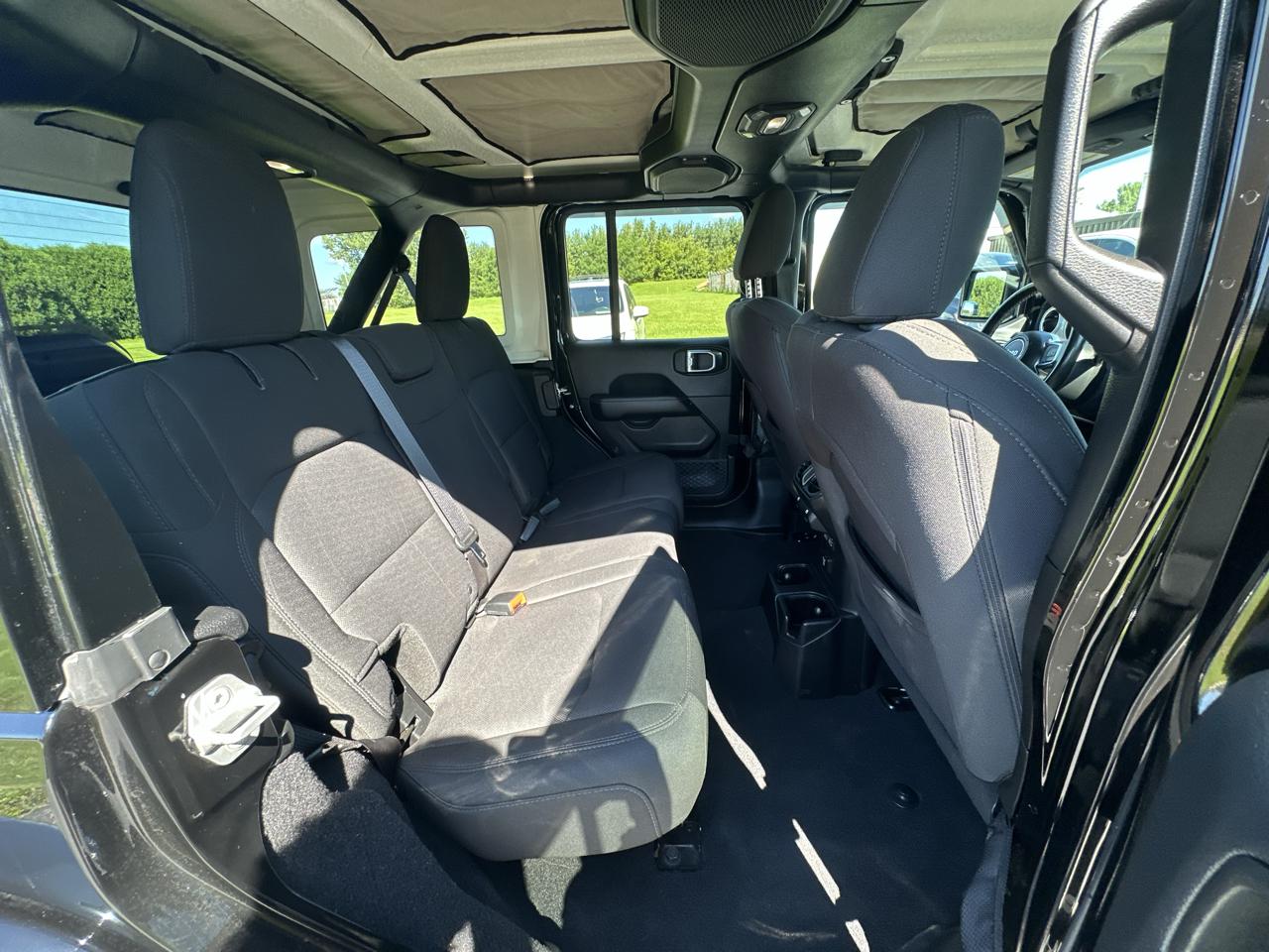 Jeep Wrangler Unlimited Sahara 2018