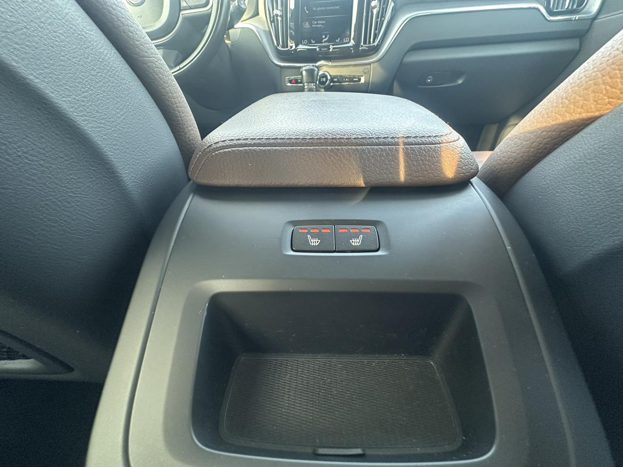 Volvo XC60 T5 Momentum AWD 2020