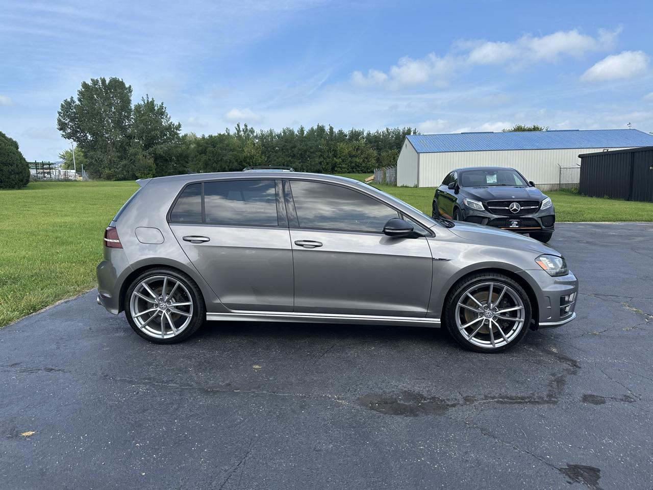 Volkswagen Golf R DCS and Navigation 6A 2017