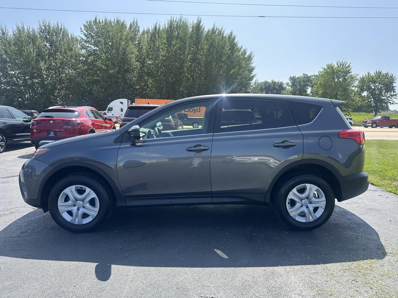 Toyota RAV4 LE 2015