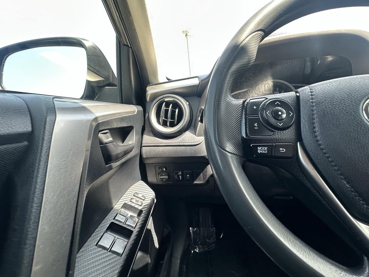 Toyota RAV4 LE 2015
