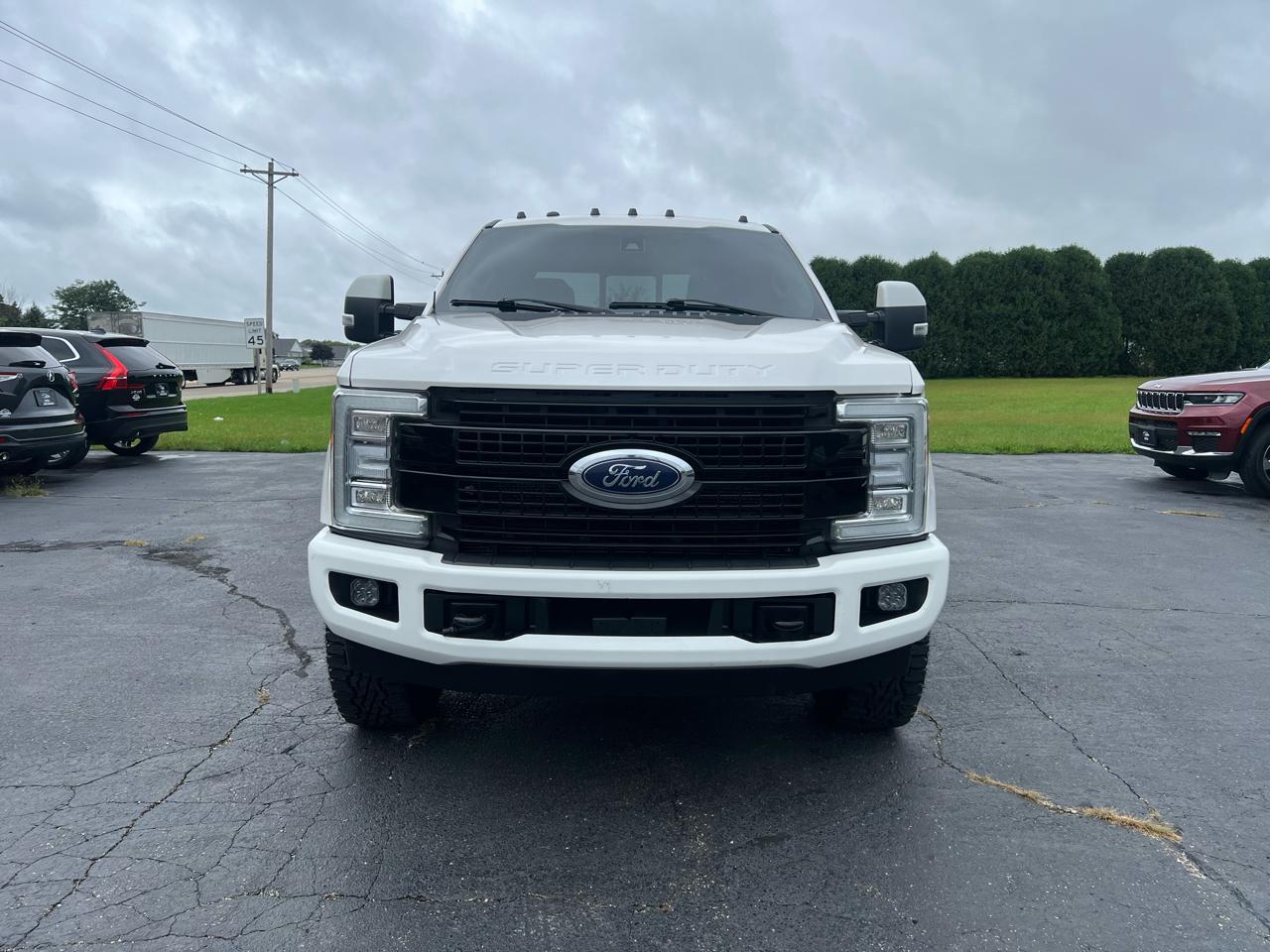 Ford F-250 SD Lariat Crew Cab 4WD 2017