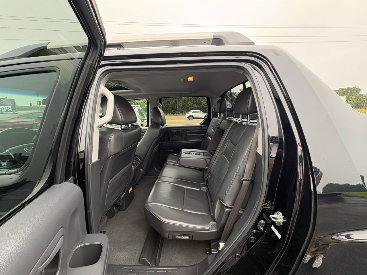 Honda Ridgeline RTL w/ Navigation 2009