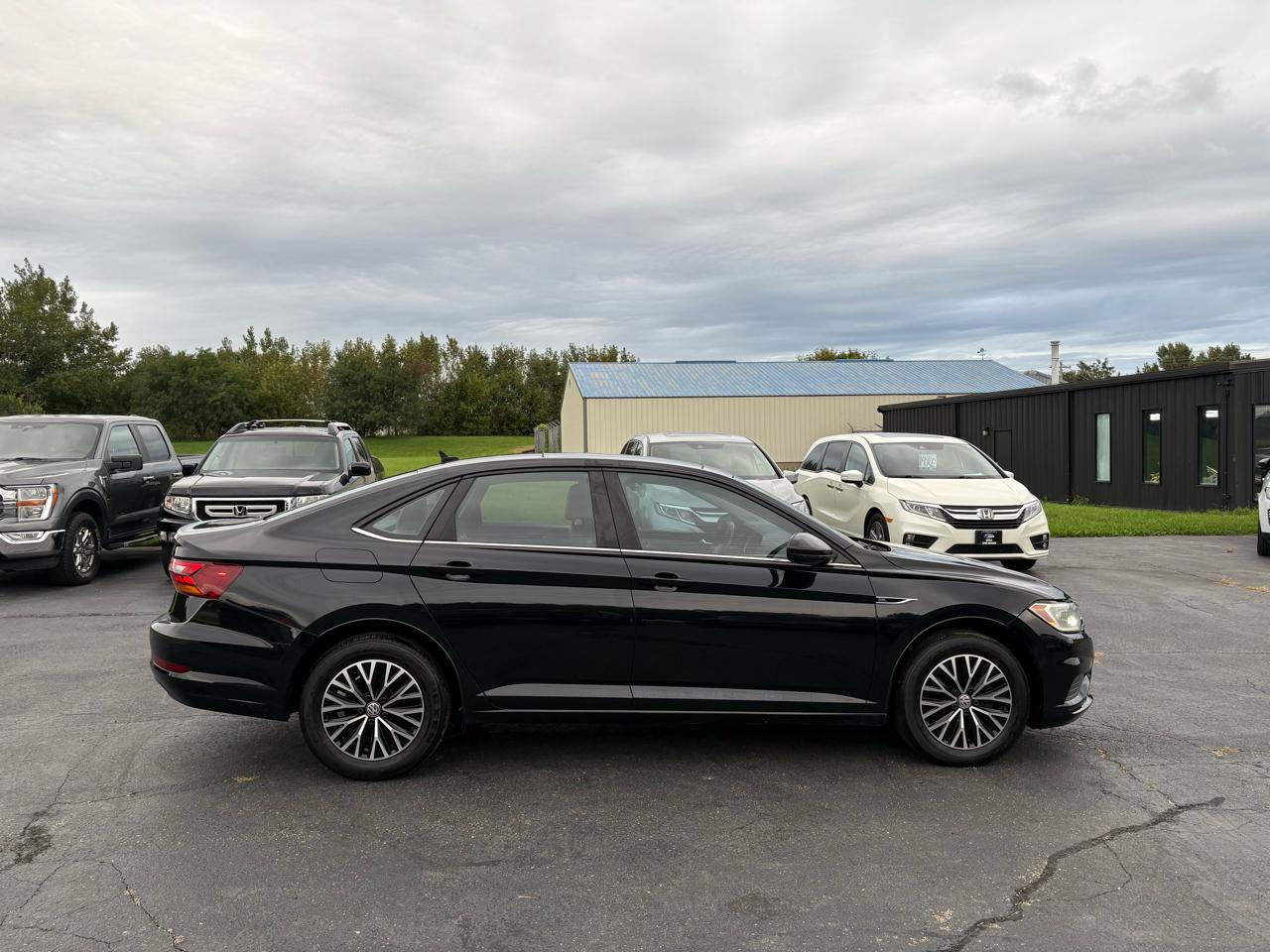 Volkswagen Jetta 1.4T SEL 8A 2019