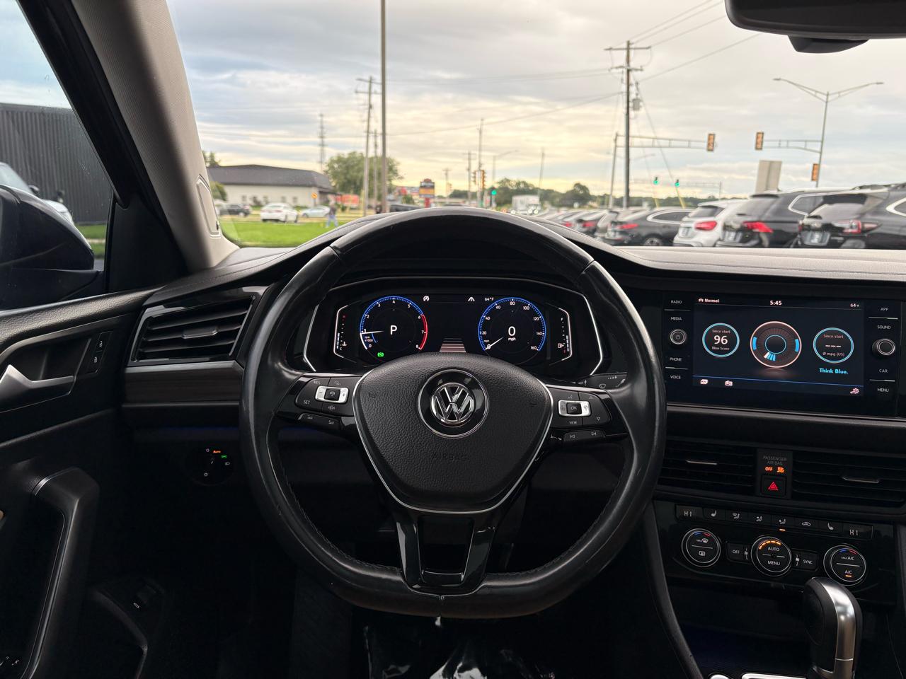 Volkswagen Jetta 1.4T SEL 8A 2019