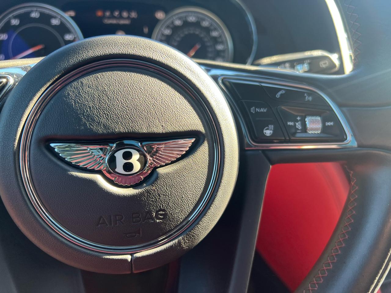 2017 Bentley Bentayga Base - Photo 16