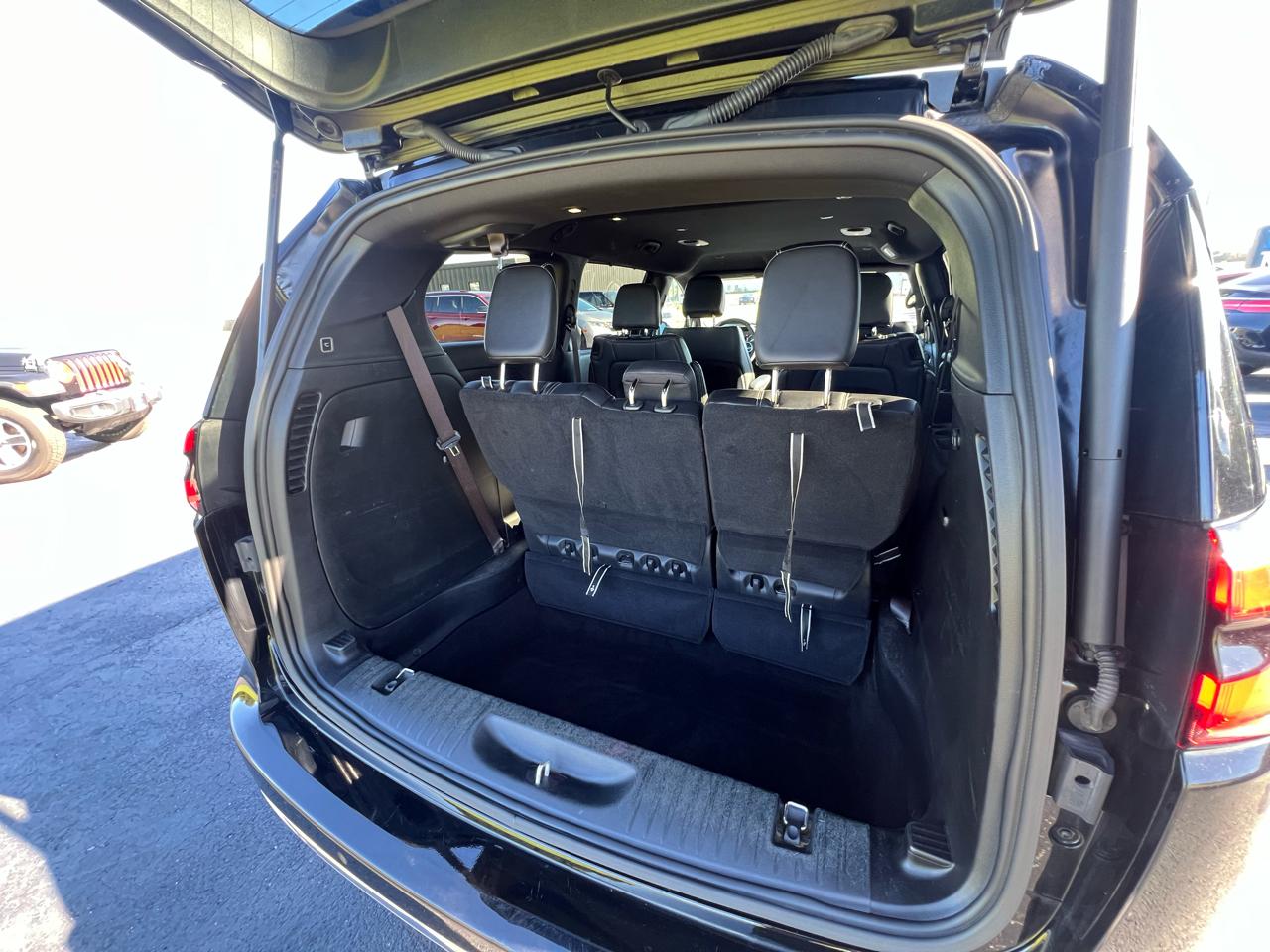 Chrysler Pacifica photo 9