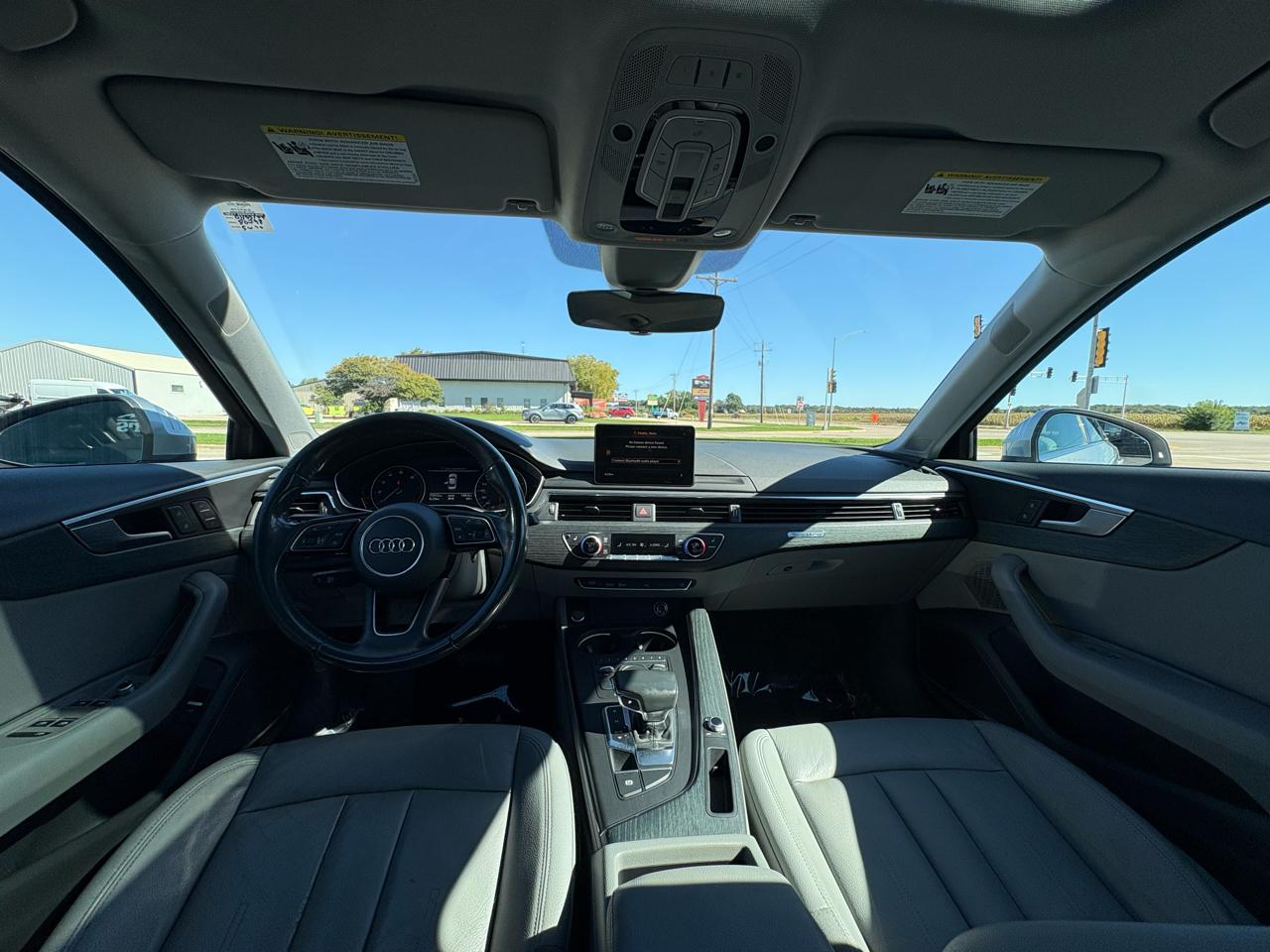 Audi A4 2.0T Premium Plus quattro Sedan 2017