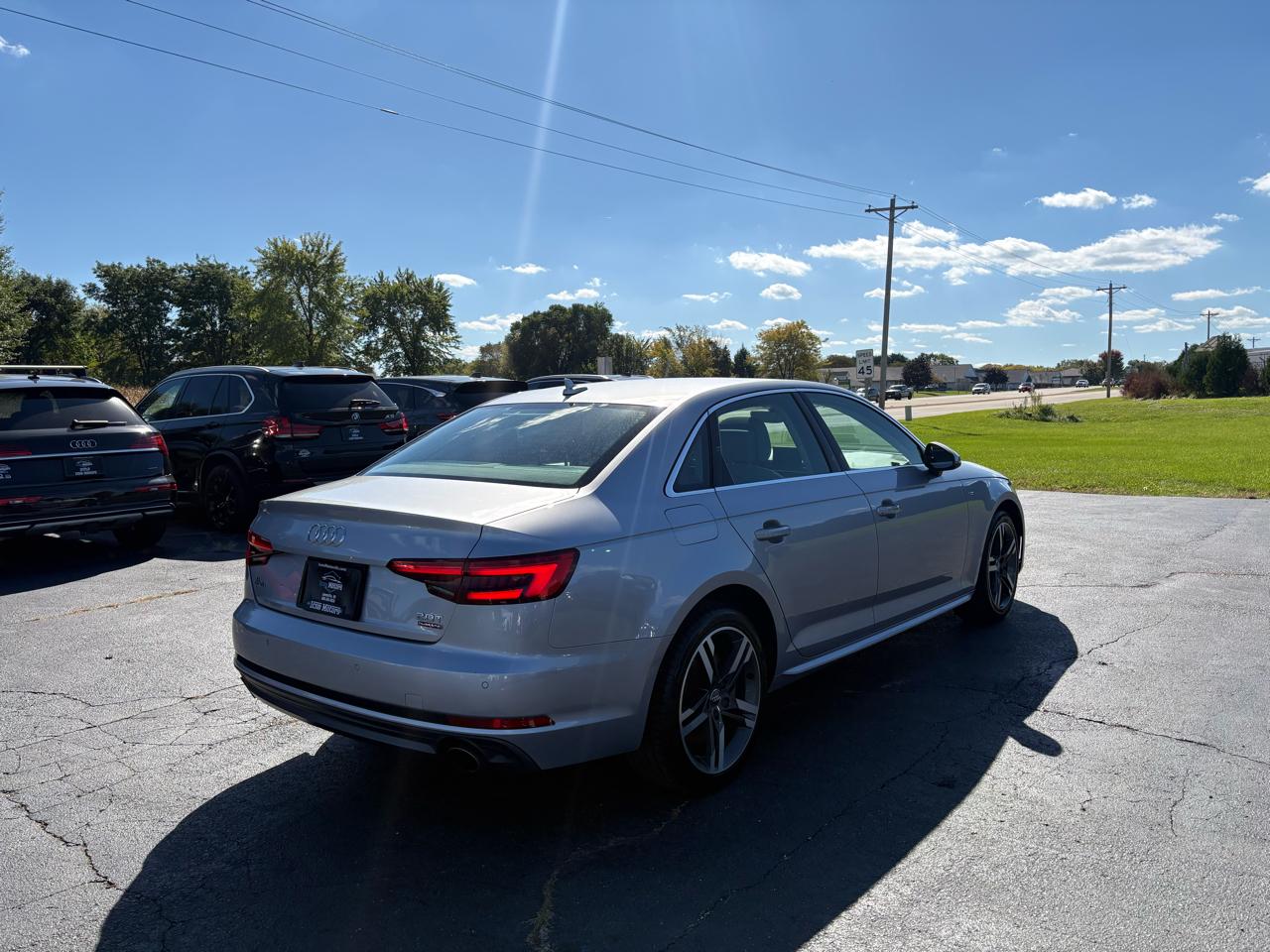 Audi A4 photo 5