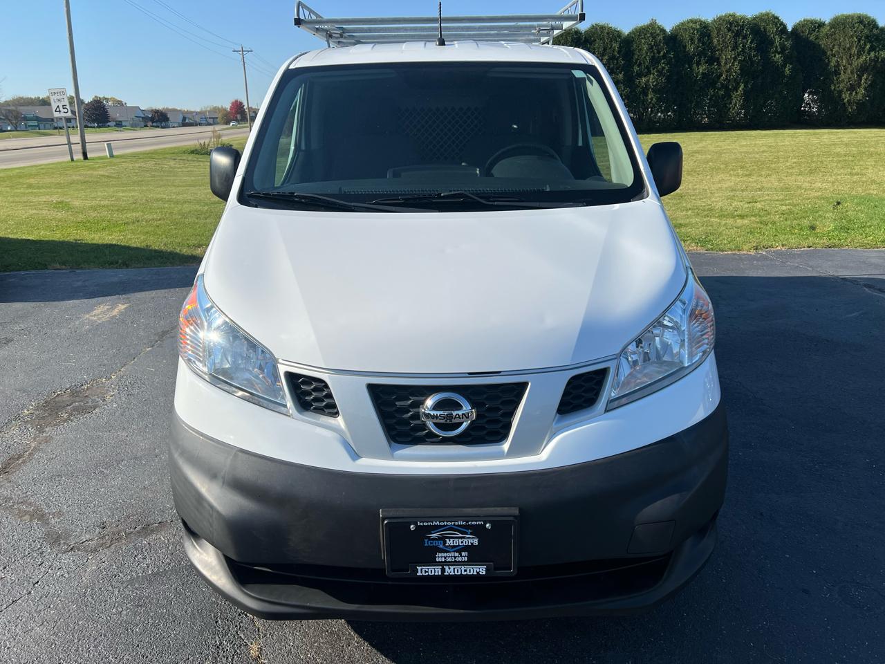 Nissan NV200 SV 2015