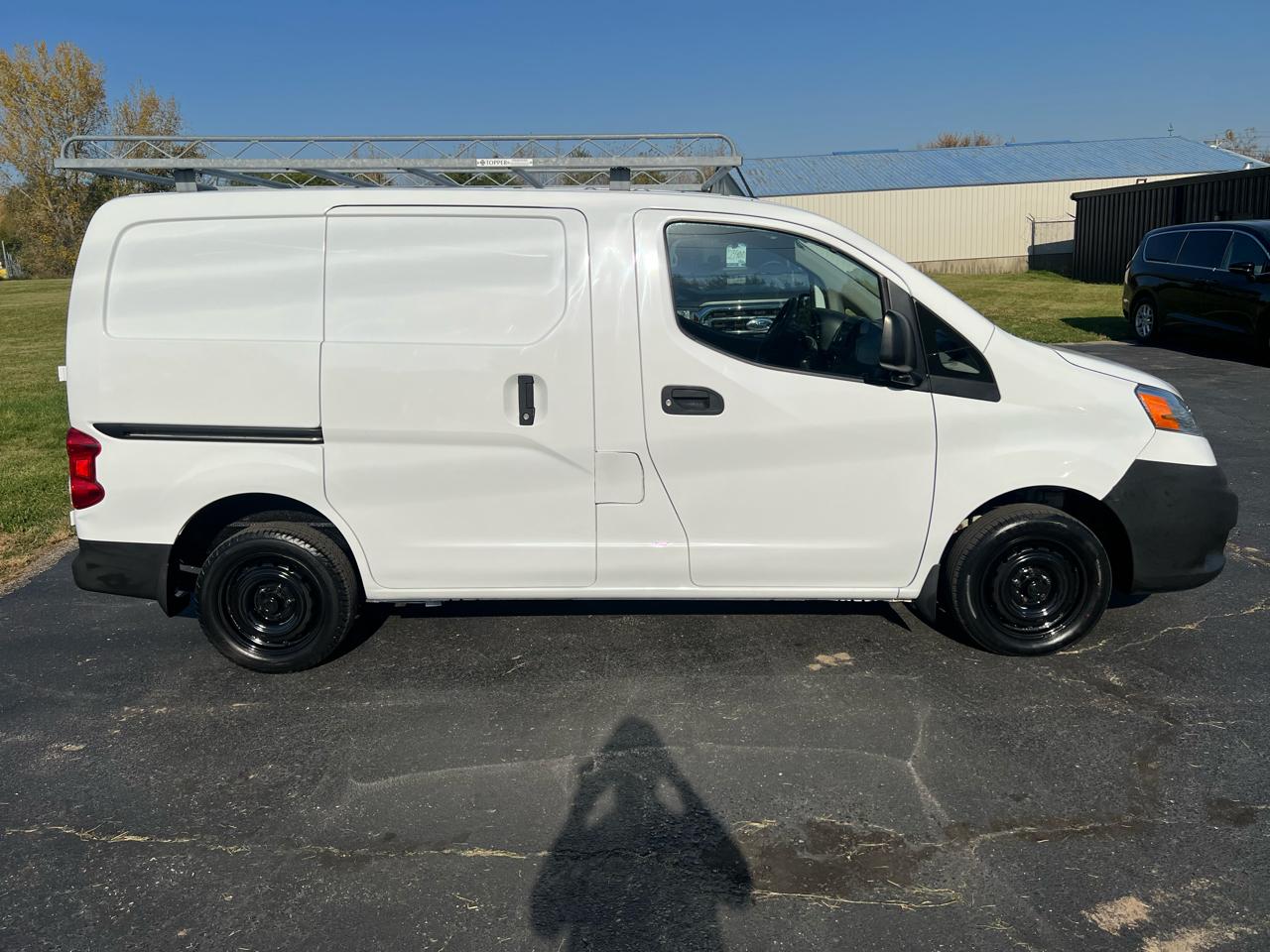 Nissan NV200 SV 2015