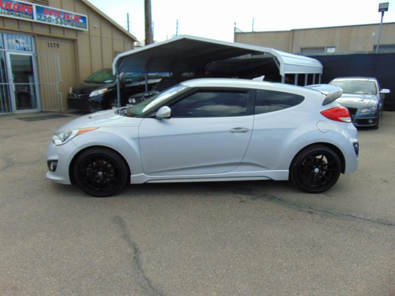 Hyundai Veloster  2013