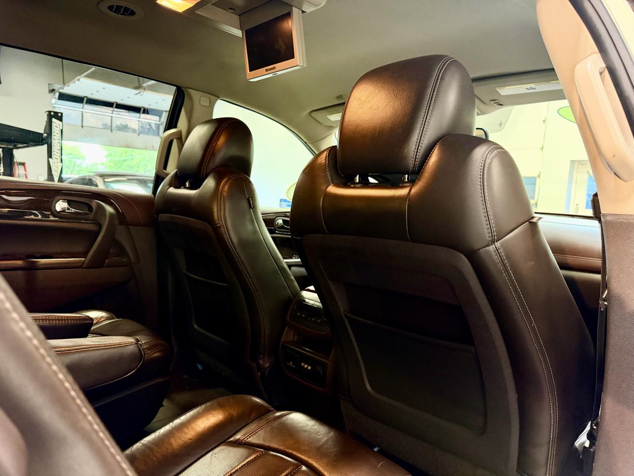 Buick Enclave FWD 4dr Leather 2013