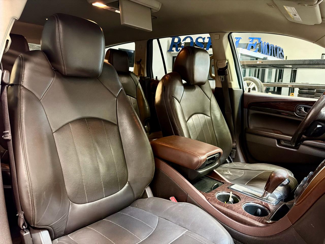 Buick Enclave FWD 4dr Leather 2013