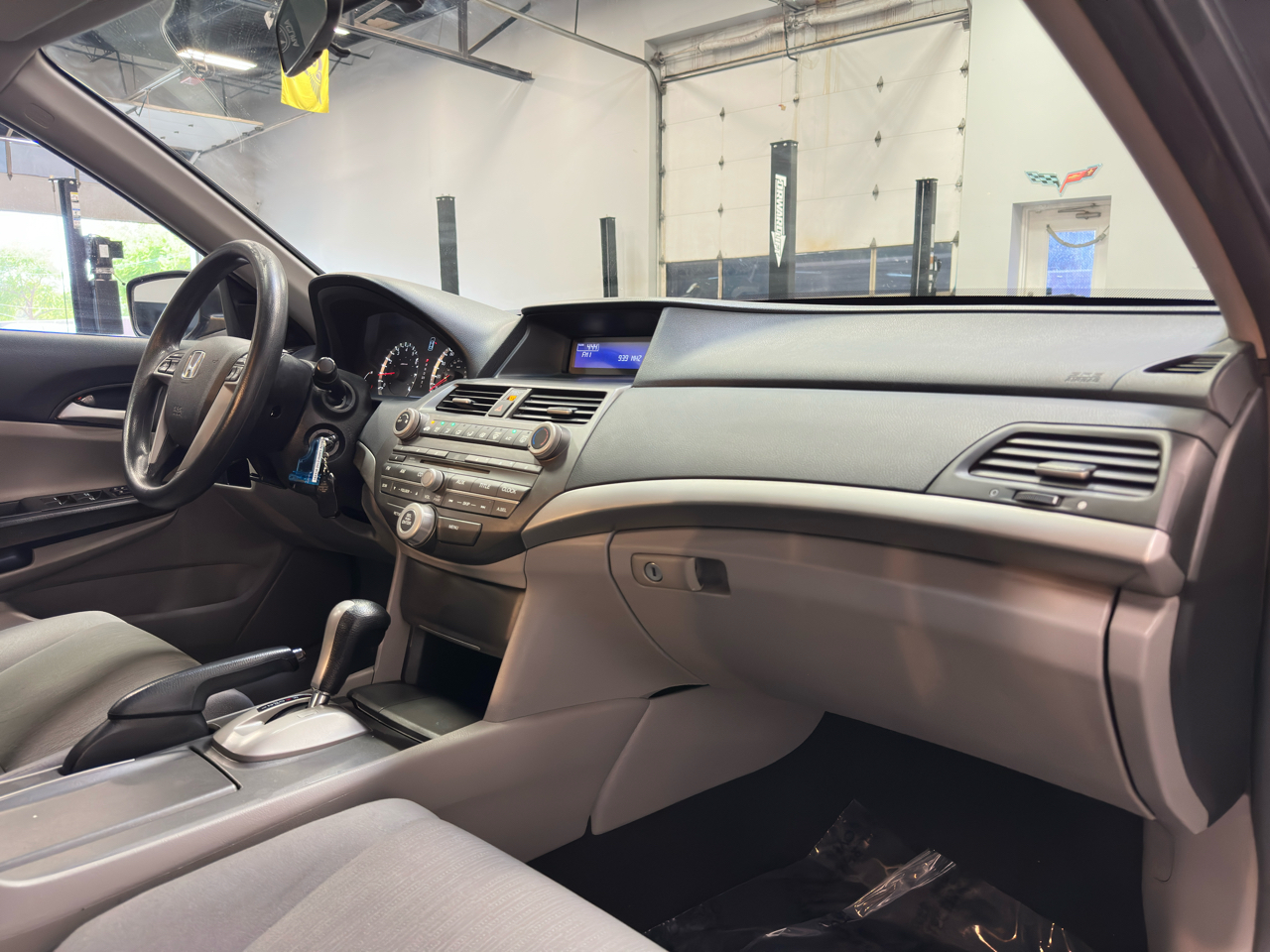 2012 Honda Accord LX photo 24