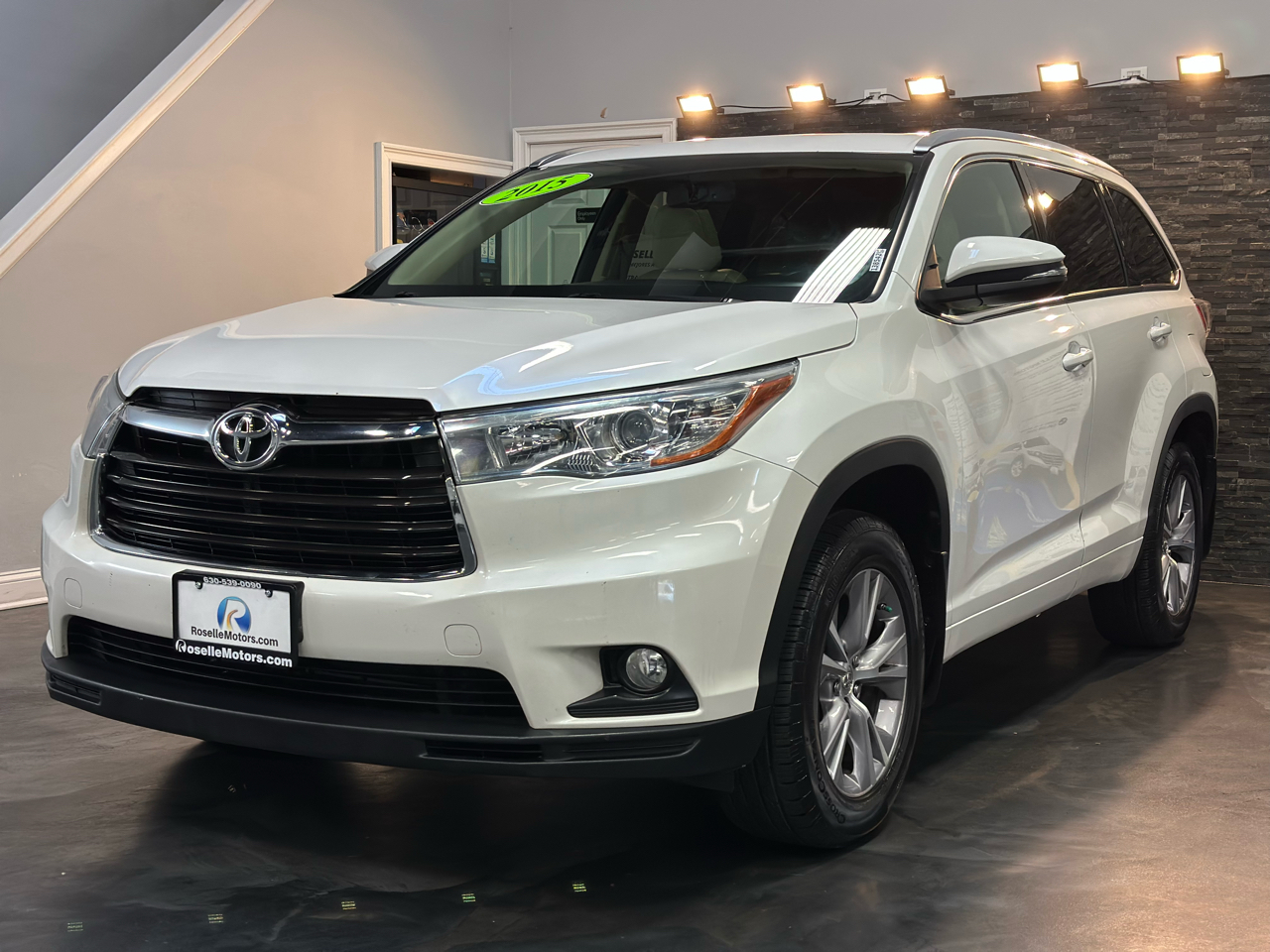 2015 Toyota Highlander XLE photo 9