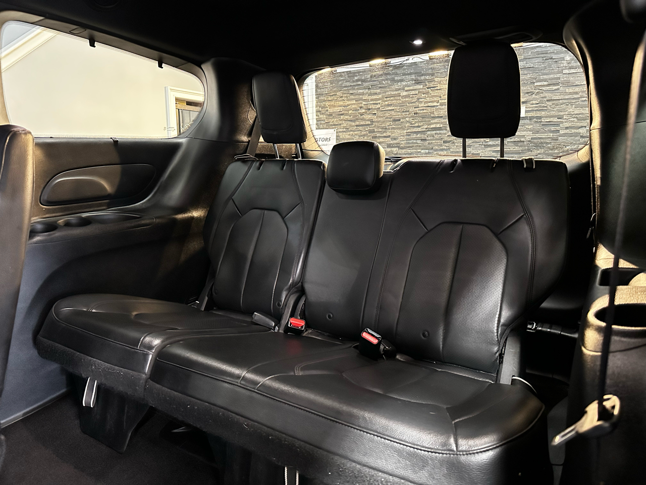 2019 Chrysler Pacifica Touring L 35th Anniversary photo 19