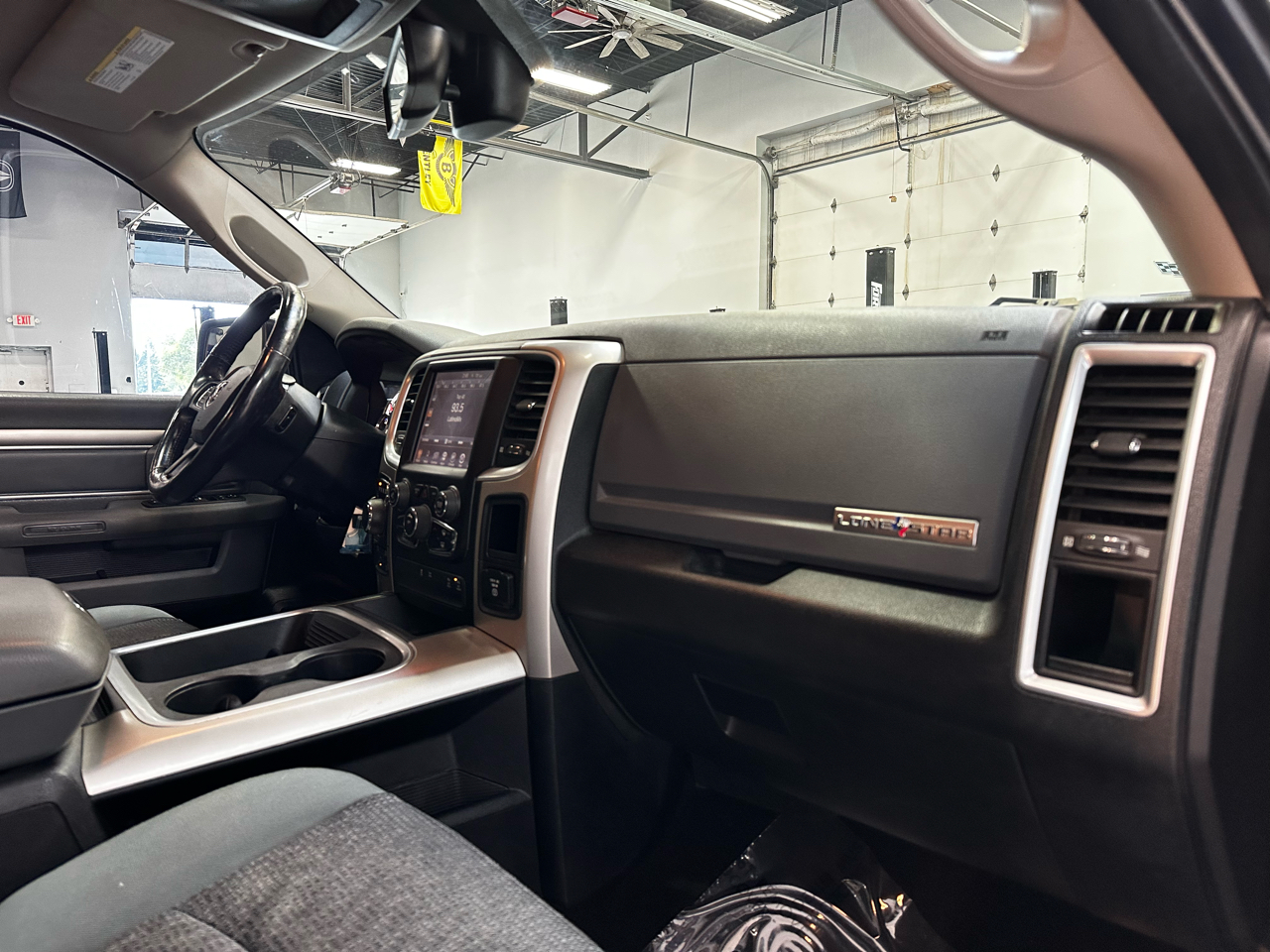 2016 Ram 1500 Lone Star photo 25