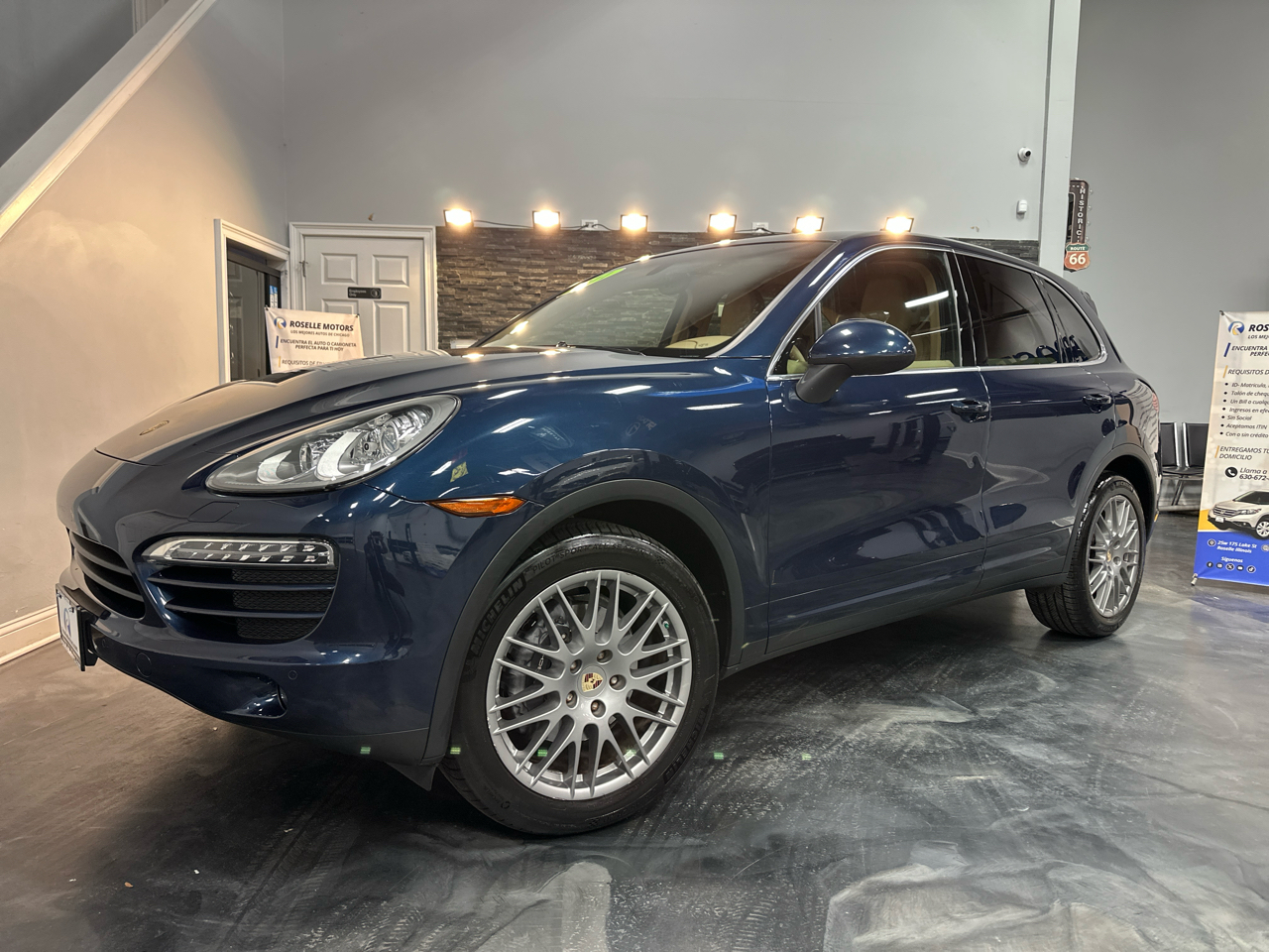 2011 Porsche Cayenne Base's photo