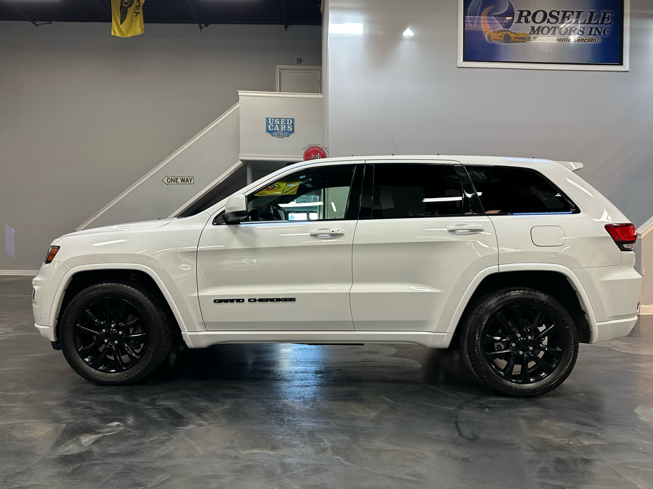 Jeep Grand Cherokee Laredo X 4x4 2021