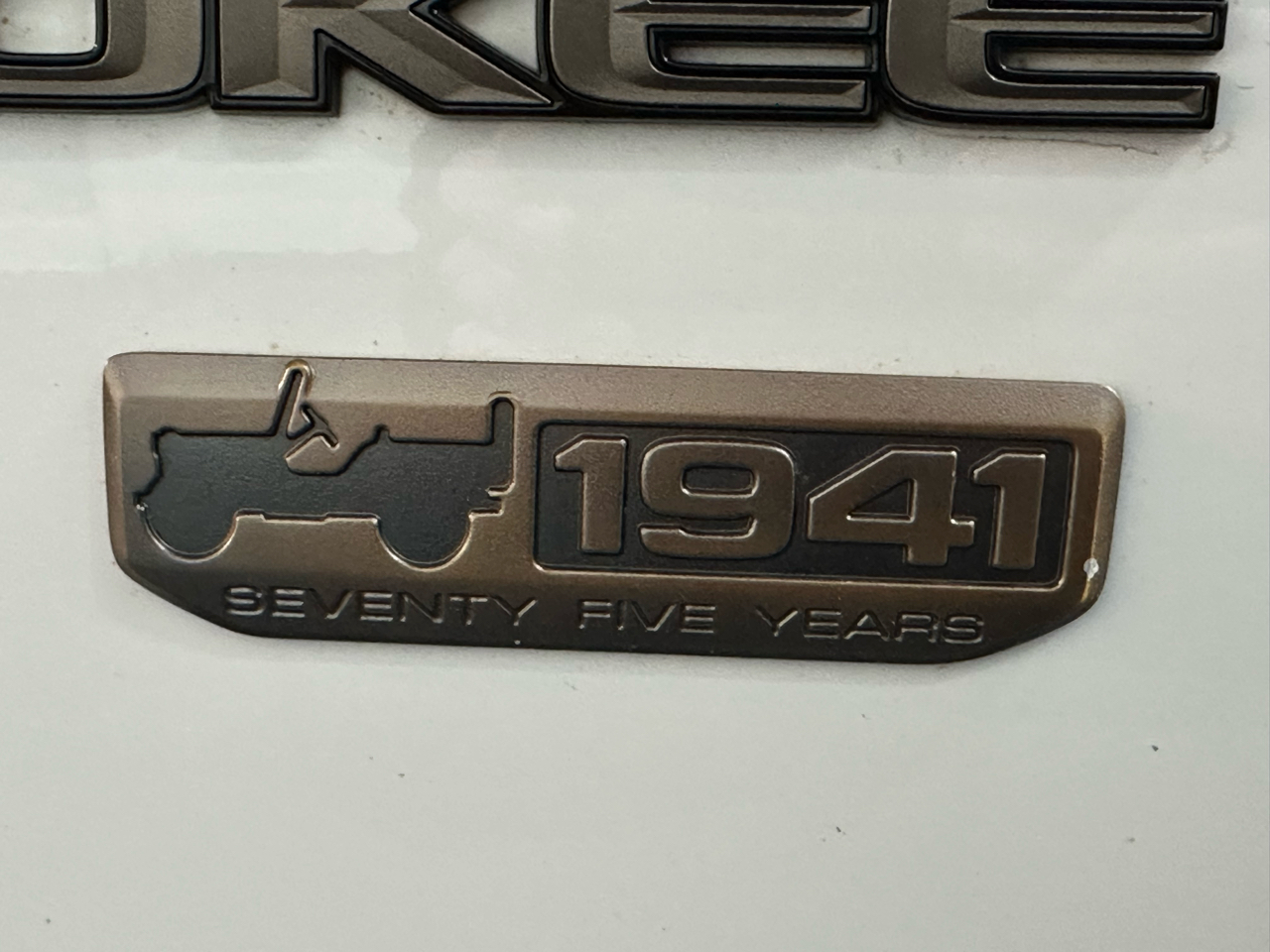 Jeep Grand Cherokee 4WD 4dr Limited 75th Anniversary 2016