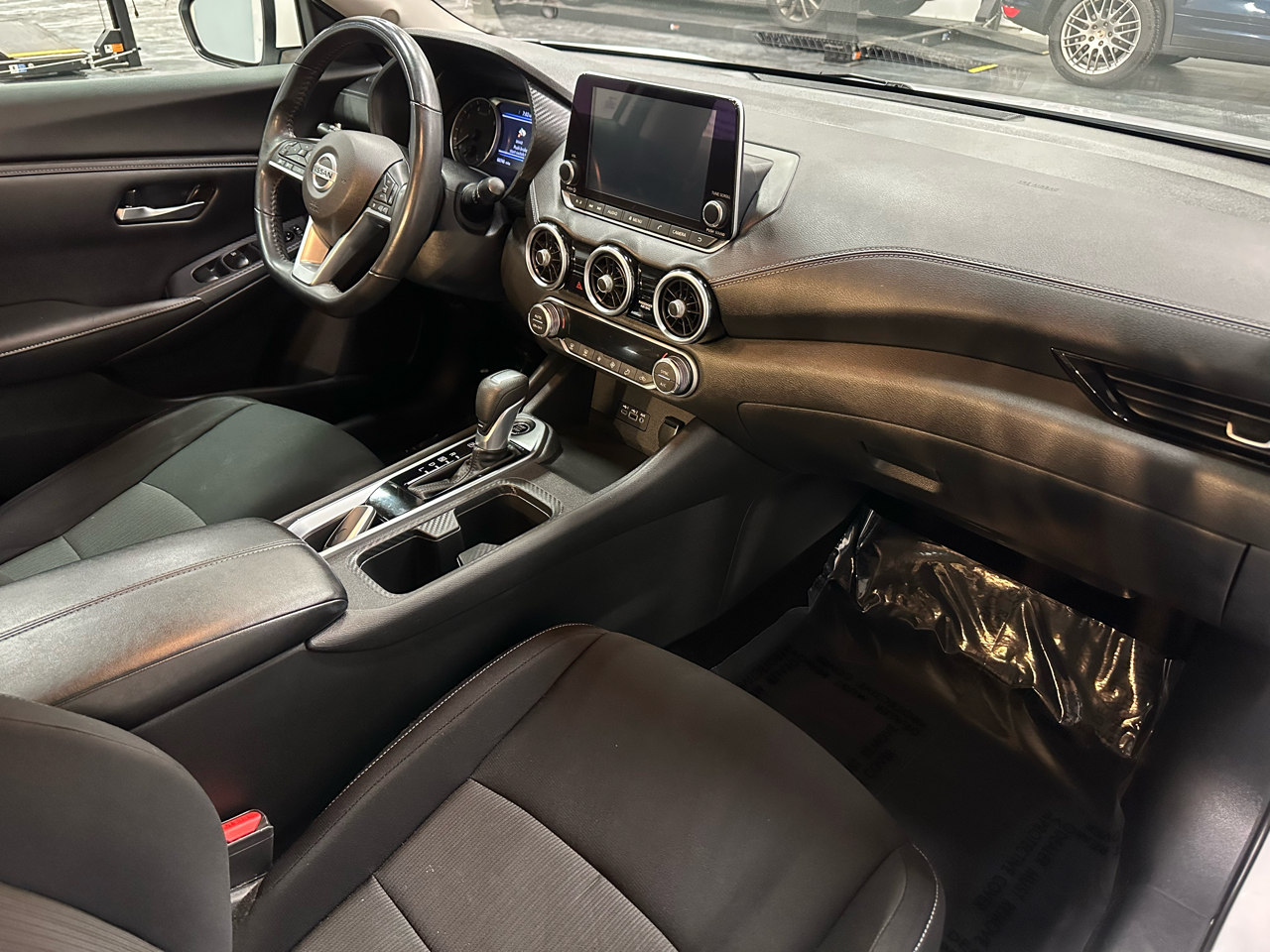 Nissan Sentra SV CVT 2021