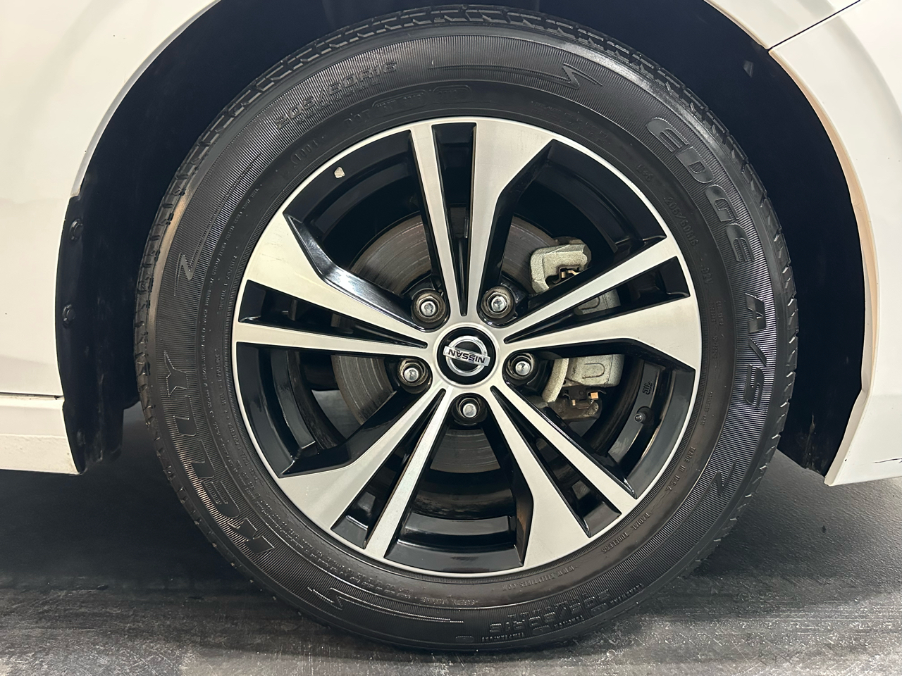 Nissan Sentra SV CVT 2021