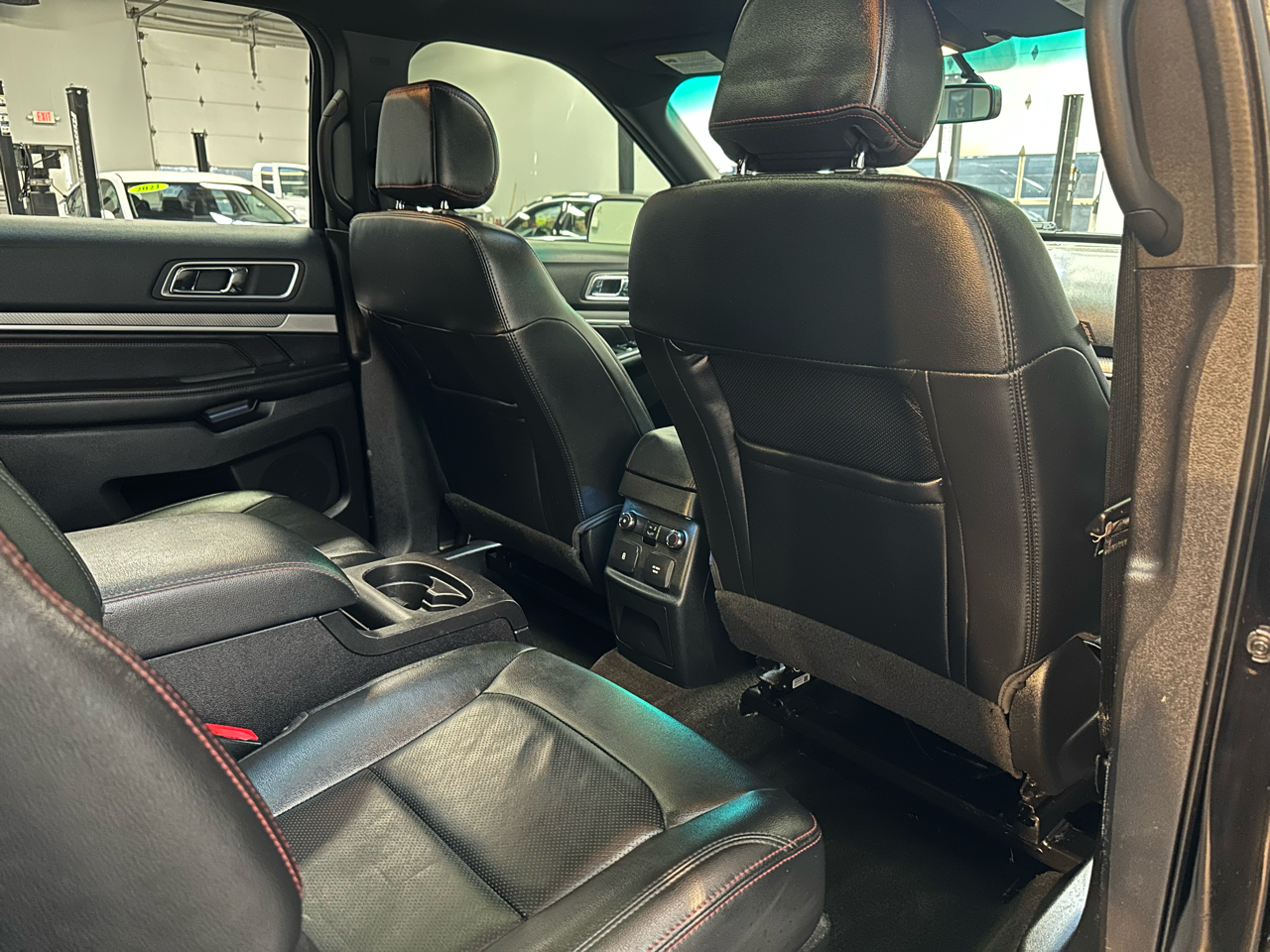 Ford Explorer 4WD 4dr Sport 2016