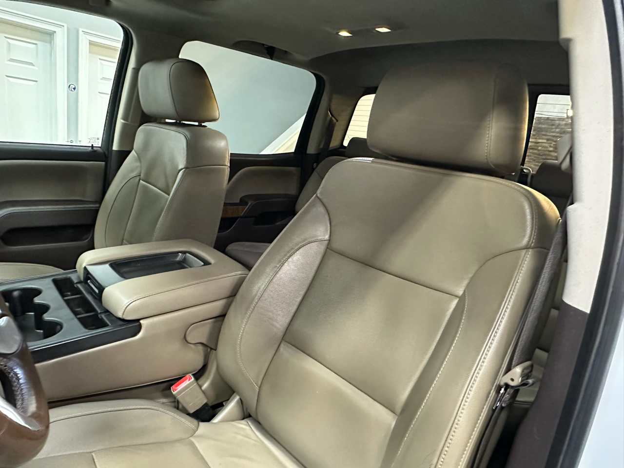 GMC Sierra 1500 4WD Crew Cab 143.5" SLT 2017