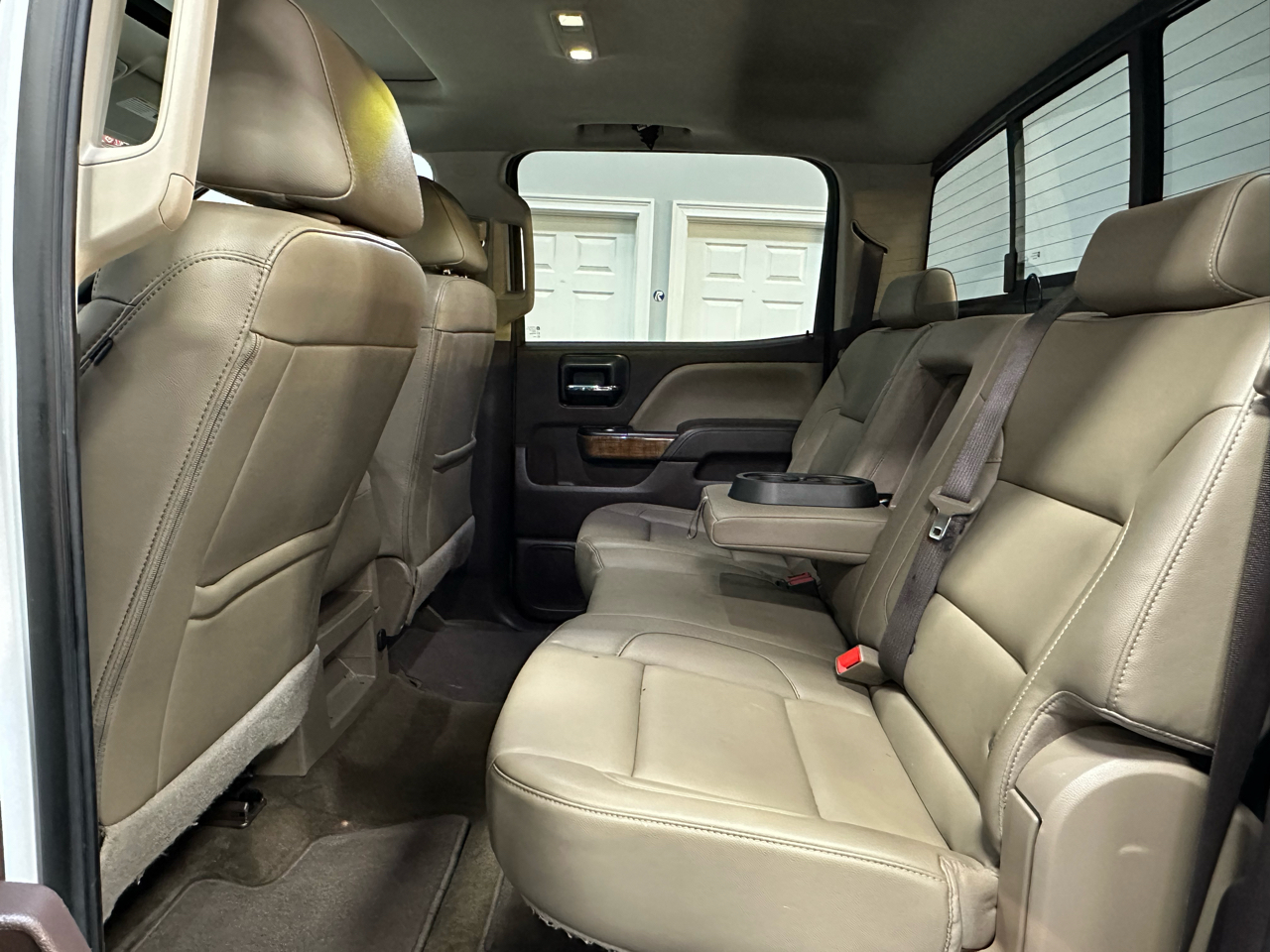 GMC Sierra 1500 4WD Crew Cab 143.5" SLT 2017