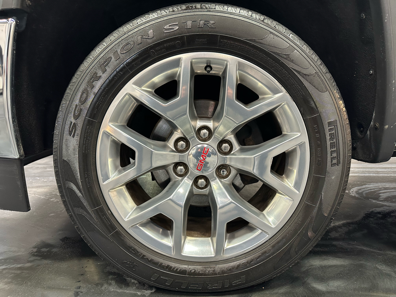 GMC Sierra 1500 4WD Crew Cab 143.5" SLT 2017