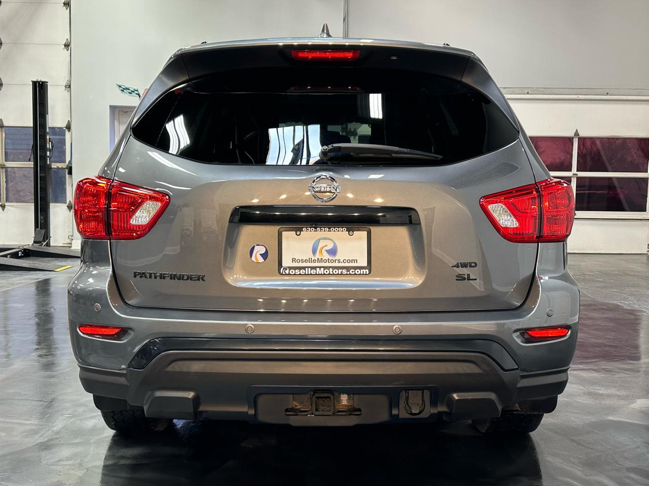 Nissan Pathfinder  2019