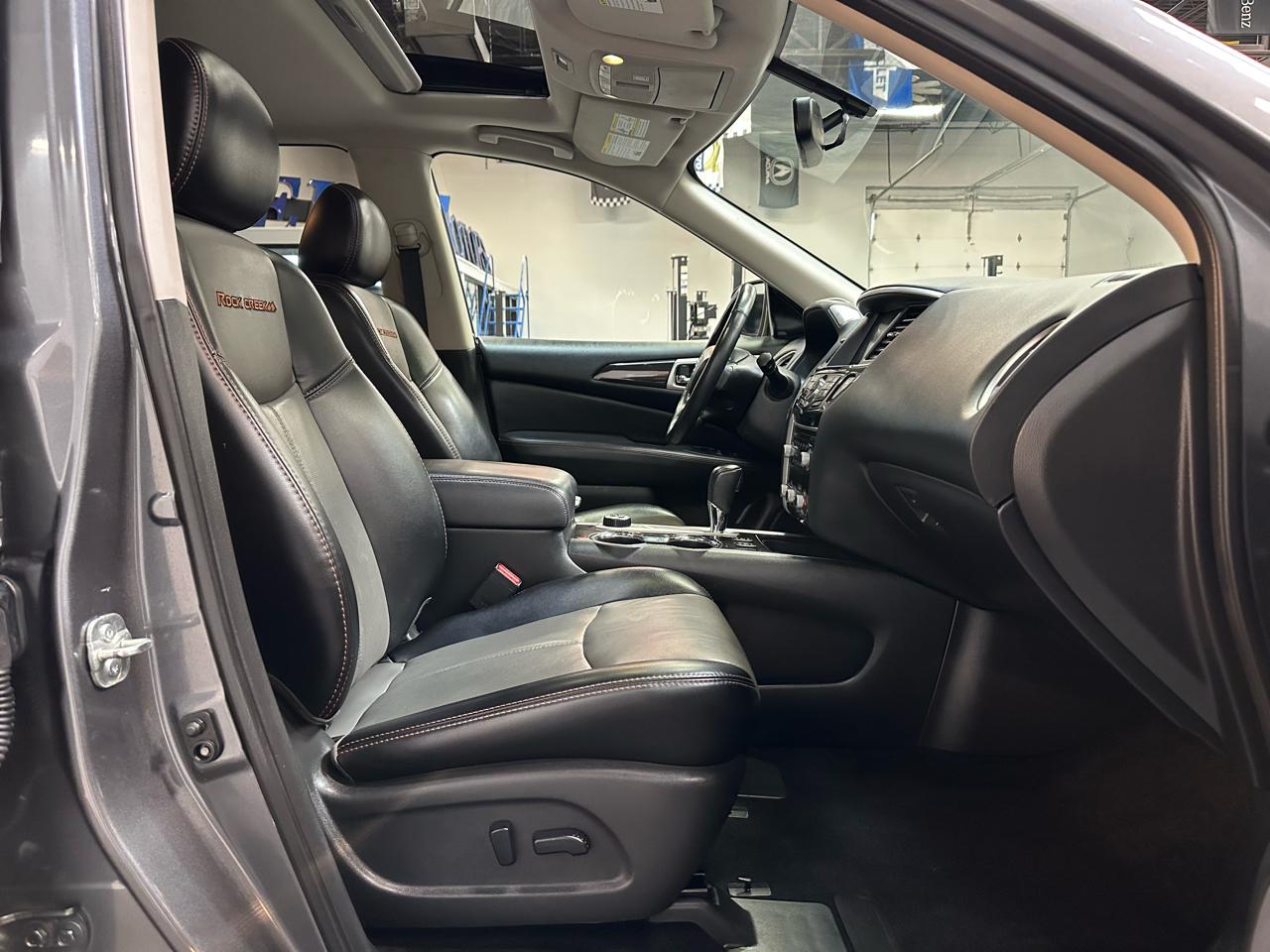 Nissan Pathfinder  2019