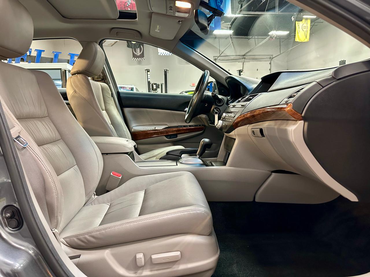 Honda Accord Sdn 4dr I4 Auto EX-L 2011