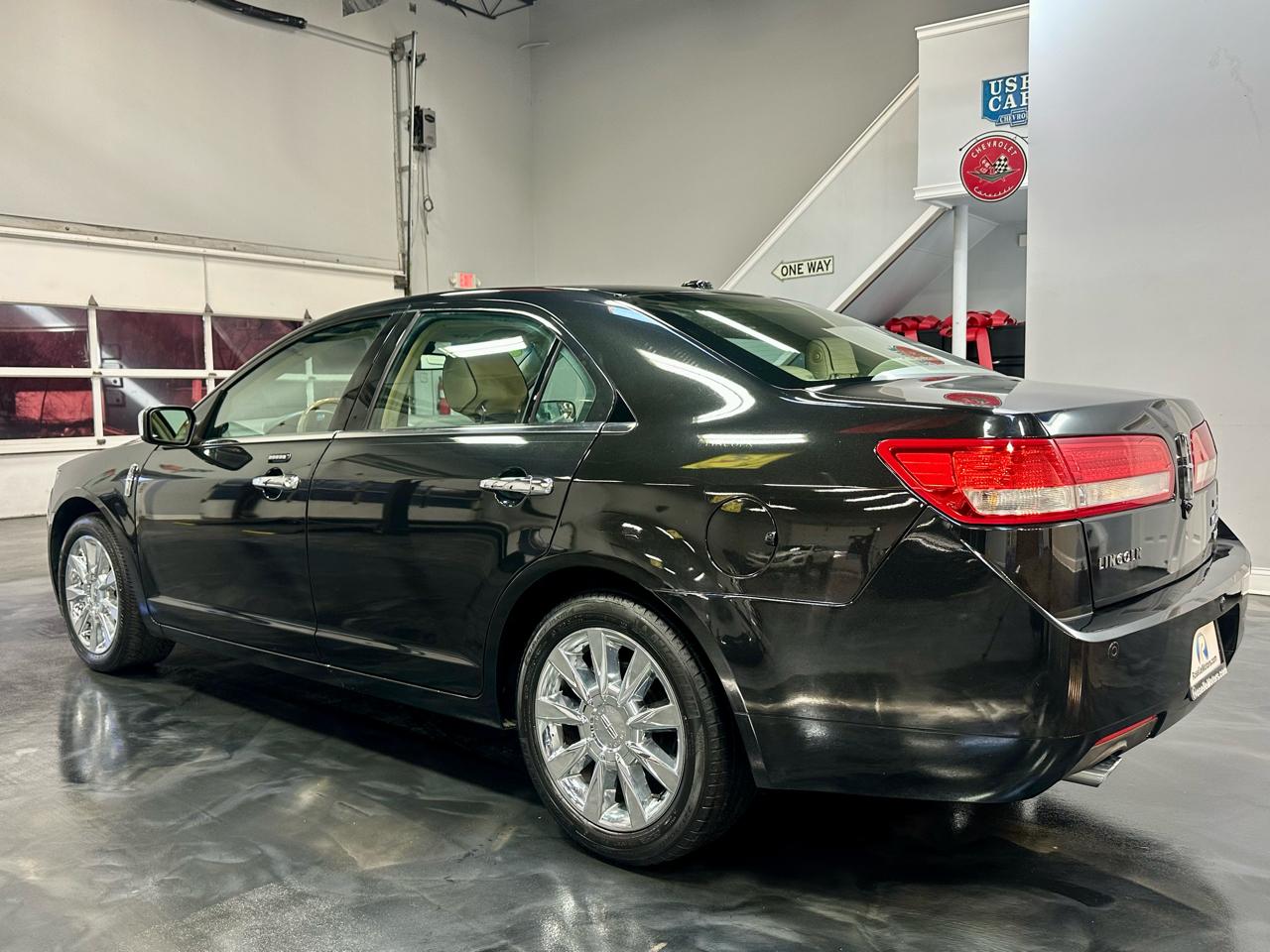 Lincoln MKZ 4dr Sdn AWD 2012