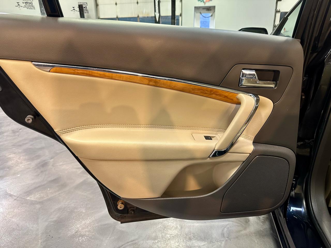 Lincoln MKZ 4dr Sdn AWD 2012