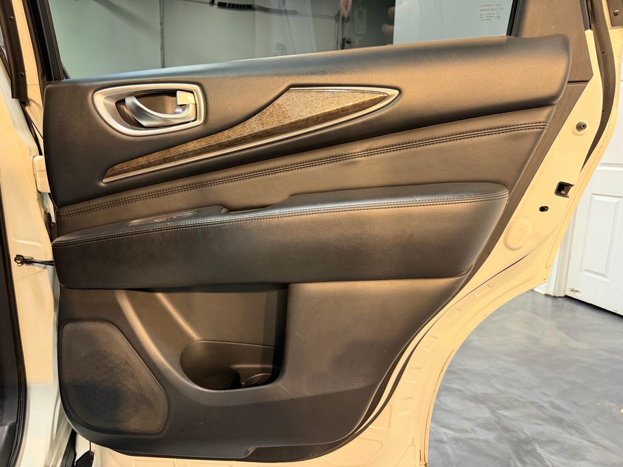 Infiniti JX35 AWD 4dr 2013