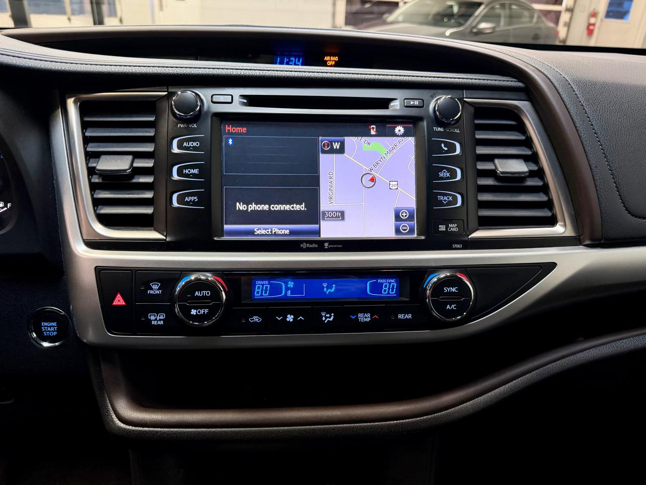 Toyota Highlander AWD 4dr V6 XLE (Natl) 2015