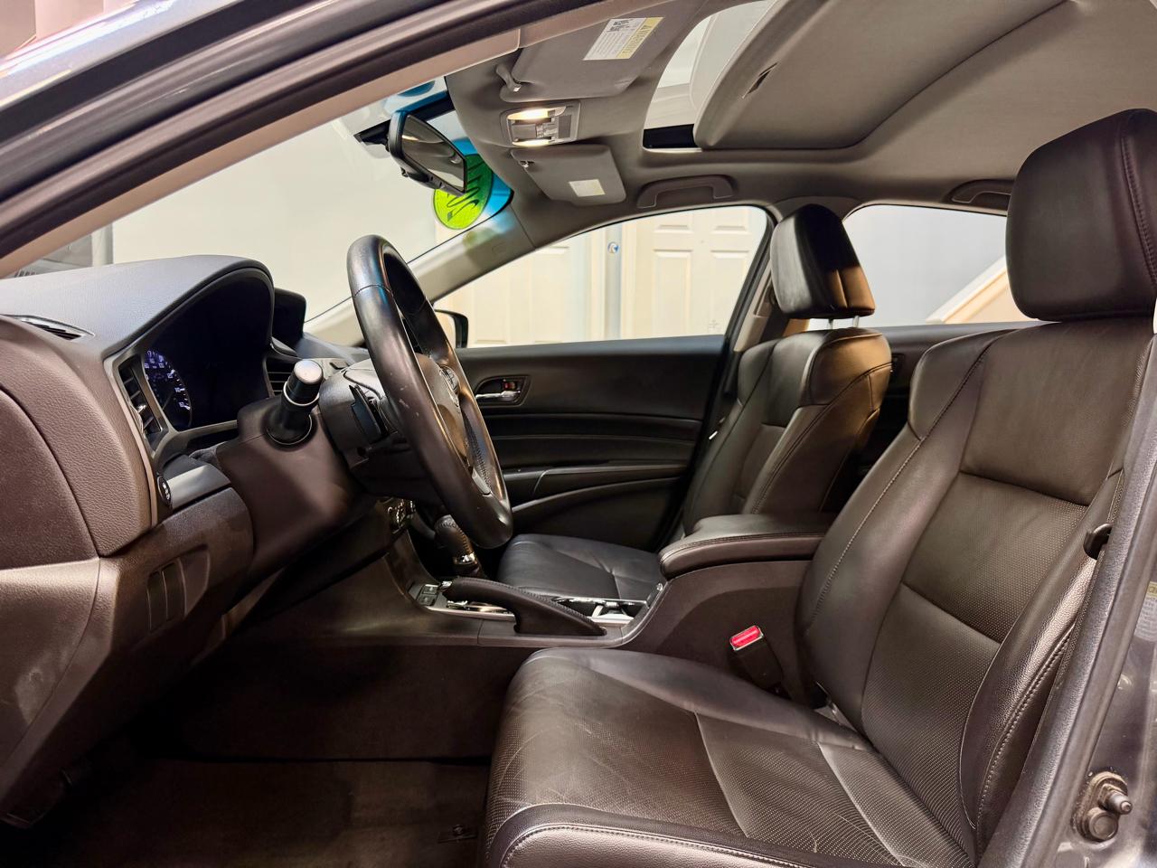 Acura ILX 4dr Sdn 2.0L Tech Pkg 2014