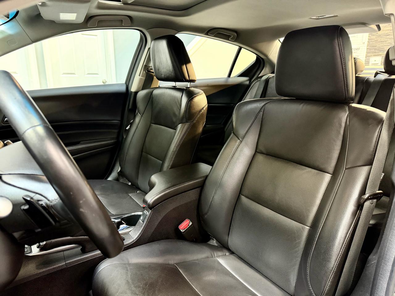 Acura ILX 4dr Sdn 2.0L Tech Pkg 2014