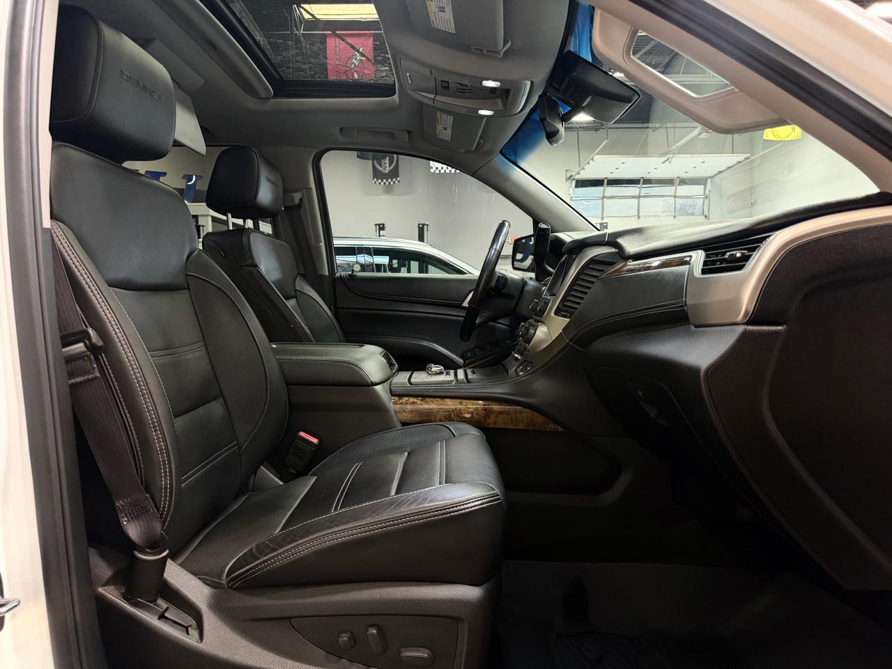 GMC Yukon Denali 4WD 2016