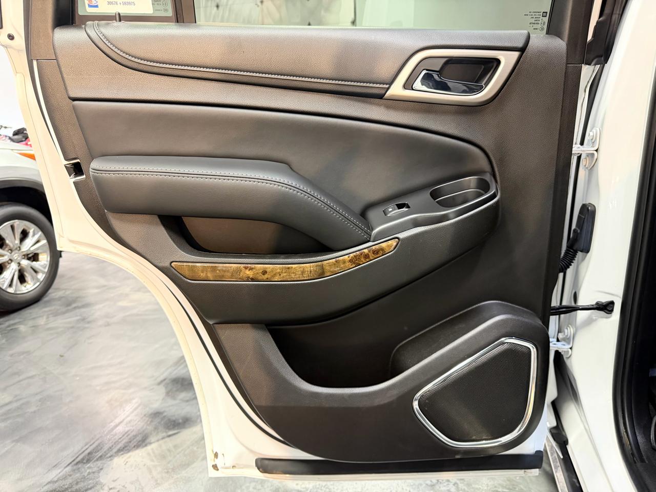 GMC Yukon Denali 4WD 2016