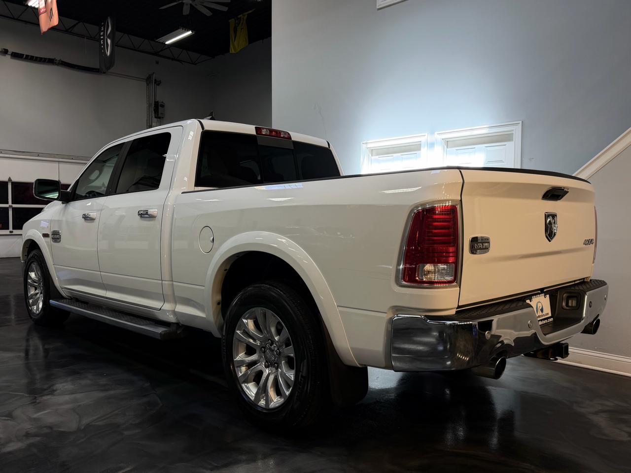 RAM 1500 4WD Crew Cab 149" Laramie Longhorn Edition 2014