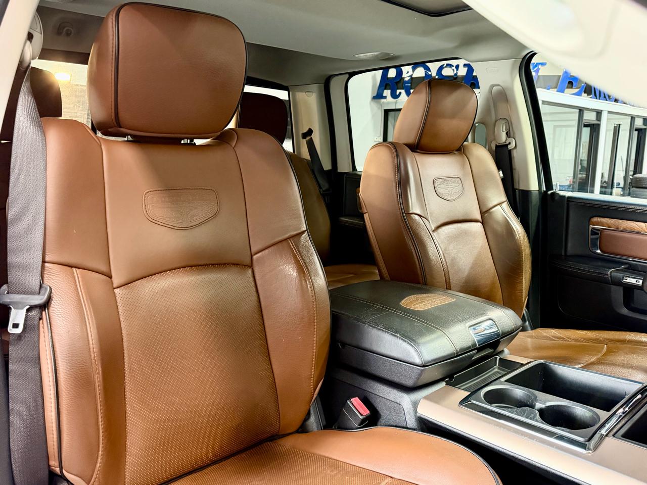 RAM 1500 4WD Crew Cab 149" Laramie Longhorn Edition 2014