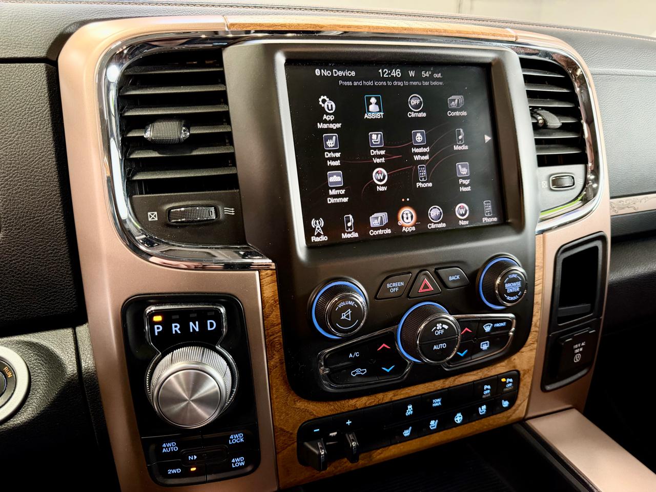 RAM 1500 4WD Crew Cab 149" Laramie Longhorn Edition 2014