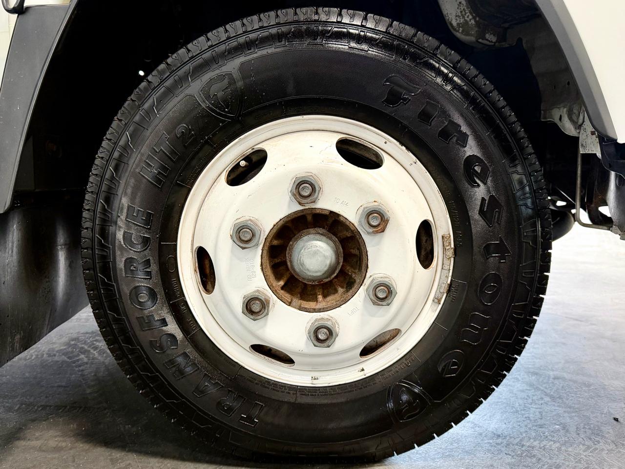 Isuzu NPR DSL REG AT ECO-MAX 110" WB RED CAB IBT AIR PWL 2014