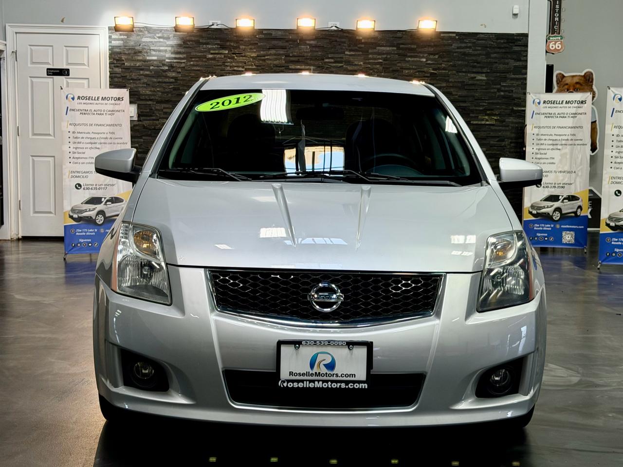 Nissan Sentra 4dr Sdn I4 CVT 2.0 SR 2012