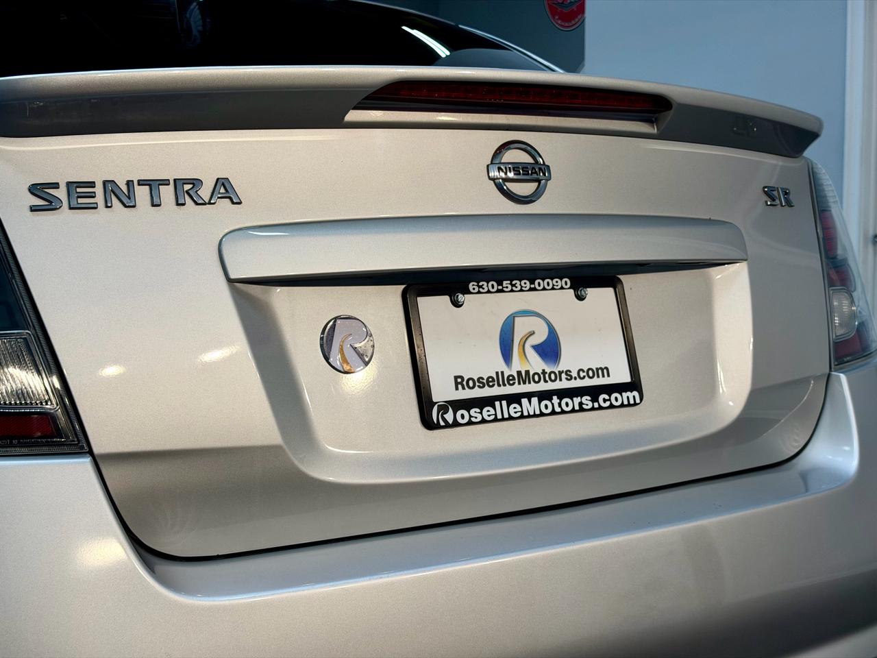 Nissan Sentra 4dr Sdn I4 CVT 2.0 SR 2012